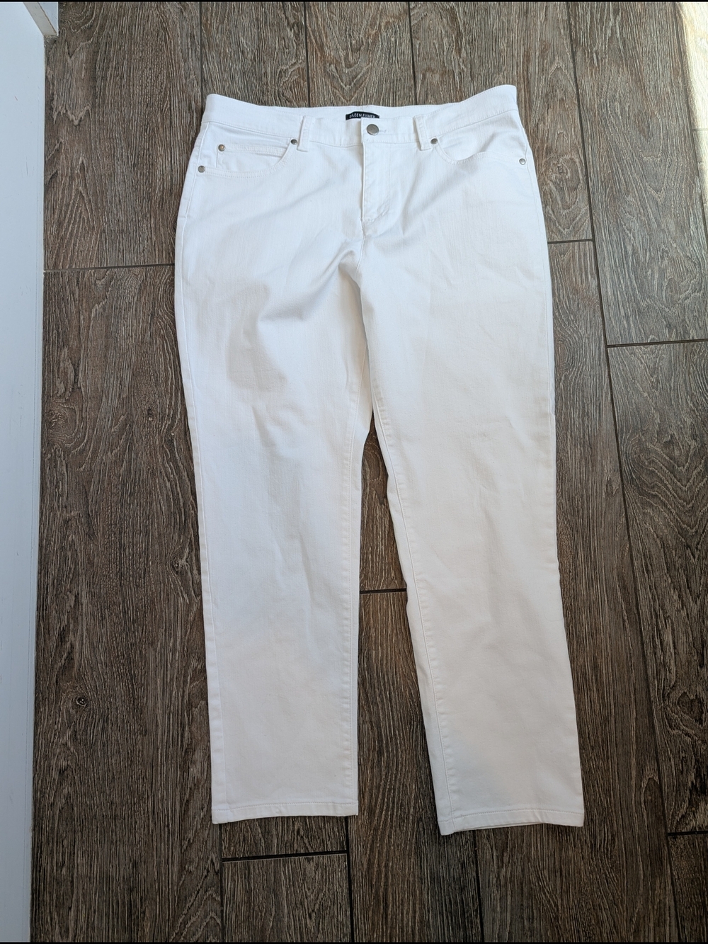Eileen Fisher White Straight-Leg Ankle Jeans Stretch Medium Pants